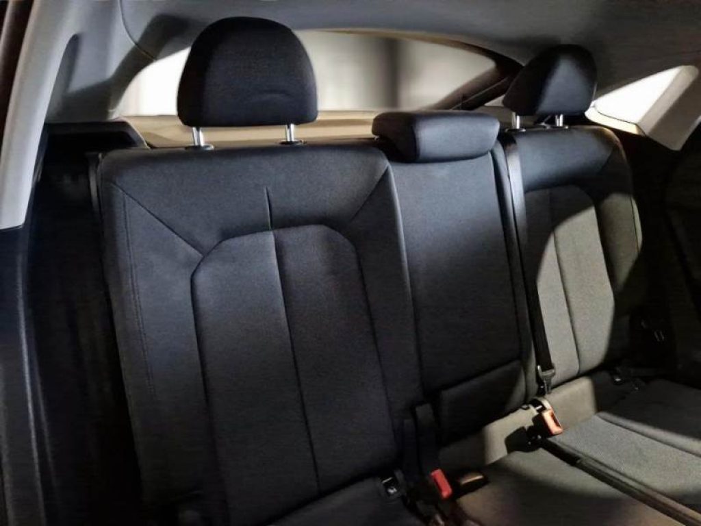 AUDI Q3 SPB 35 TDI S tronic - 9