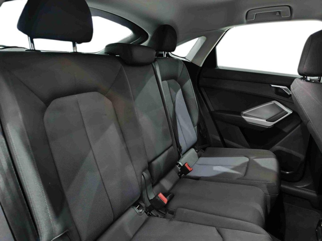 AUDI Q3 SPB 35 TDI S tronic - 11