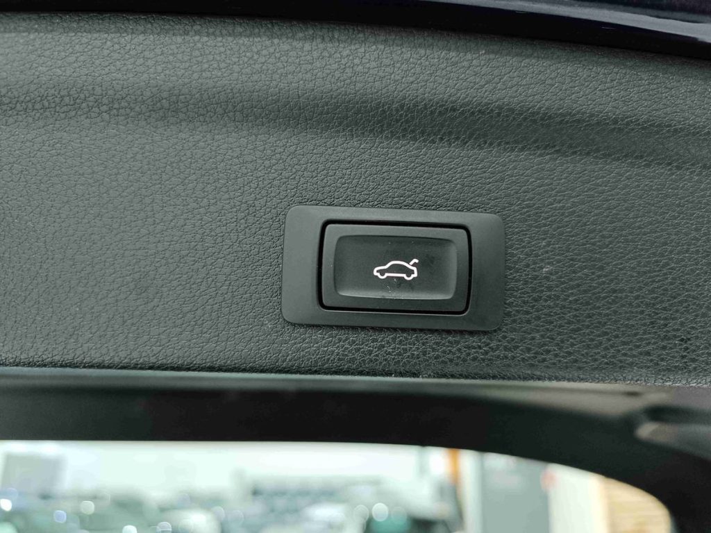 AUDI Q3 SPB 35 TDI S tronic - 24