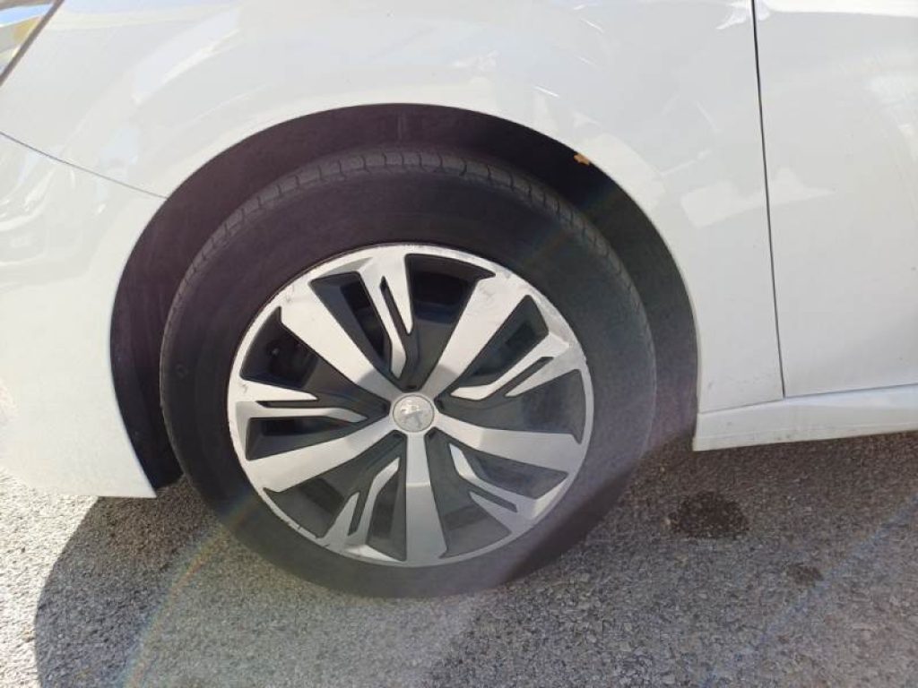 PEUGEOT 208 BlueHDi 100 Stop&Start 5 porte Active Pack - 9