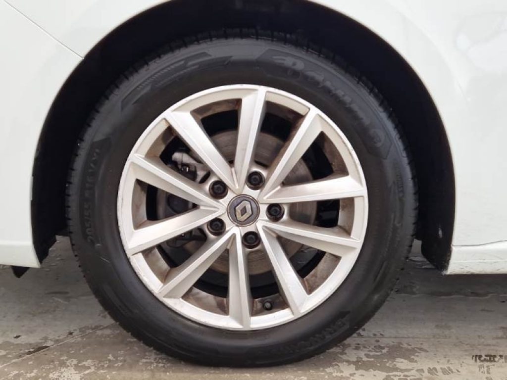 RENAULT Megane Mégane Sporter Blue dCi 115 CV Business - 9