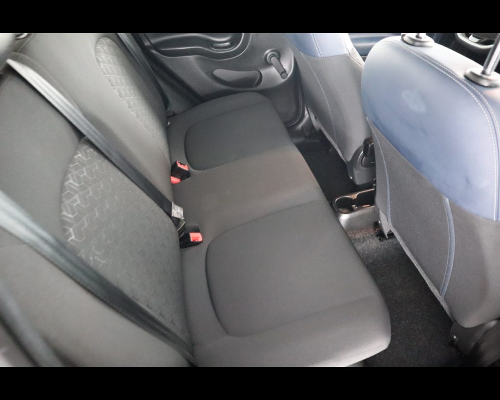 FIAT Panda 1.0 firefly hybrid City Cross s&s 70cv 5p.ti - 18