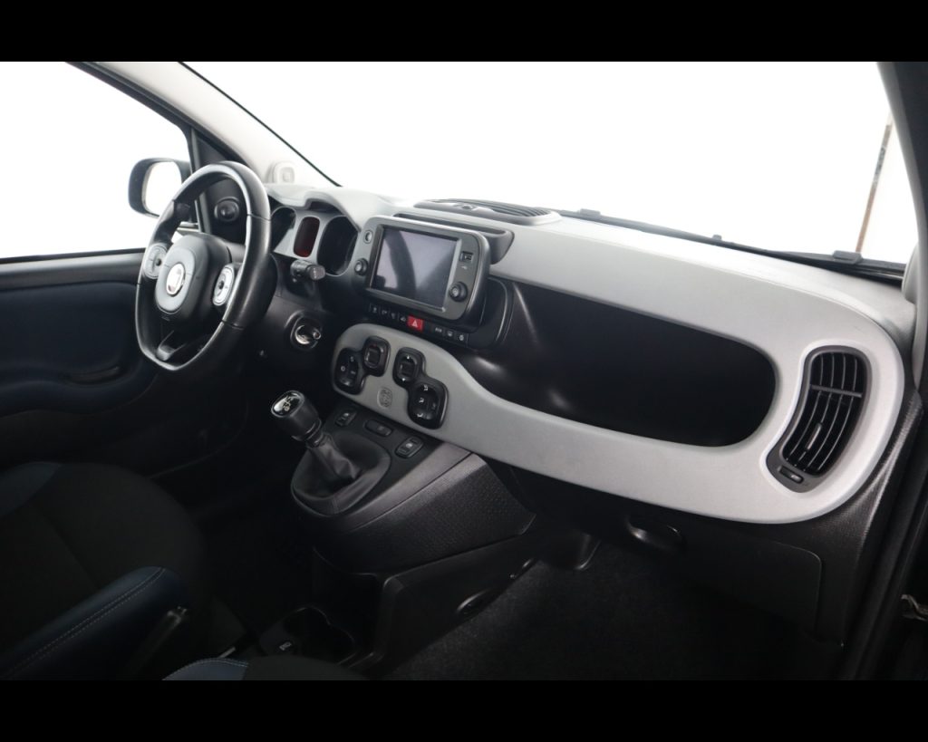 FIAT Panda 1.0 firefly hybrid City Cross s&s 70cv 5p.ti - 16