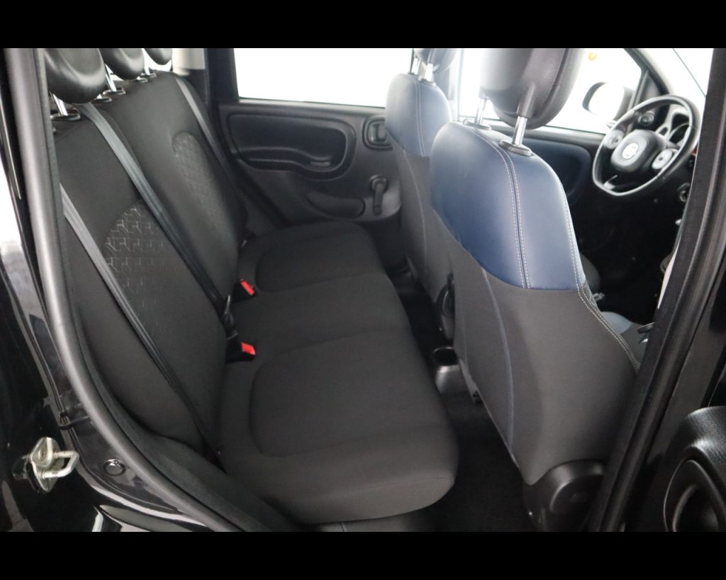 FIAT Panda 1.0 firefly hybrid City Cross s&s 70cv 5p.ti - 18