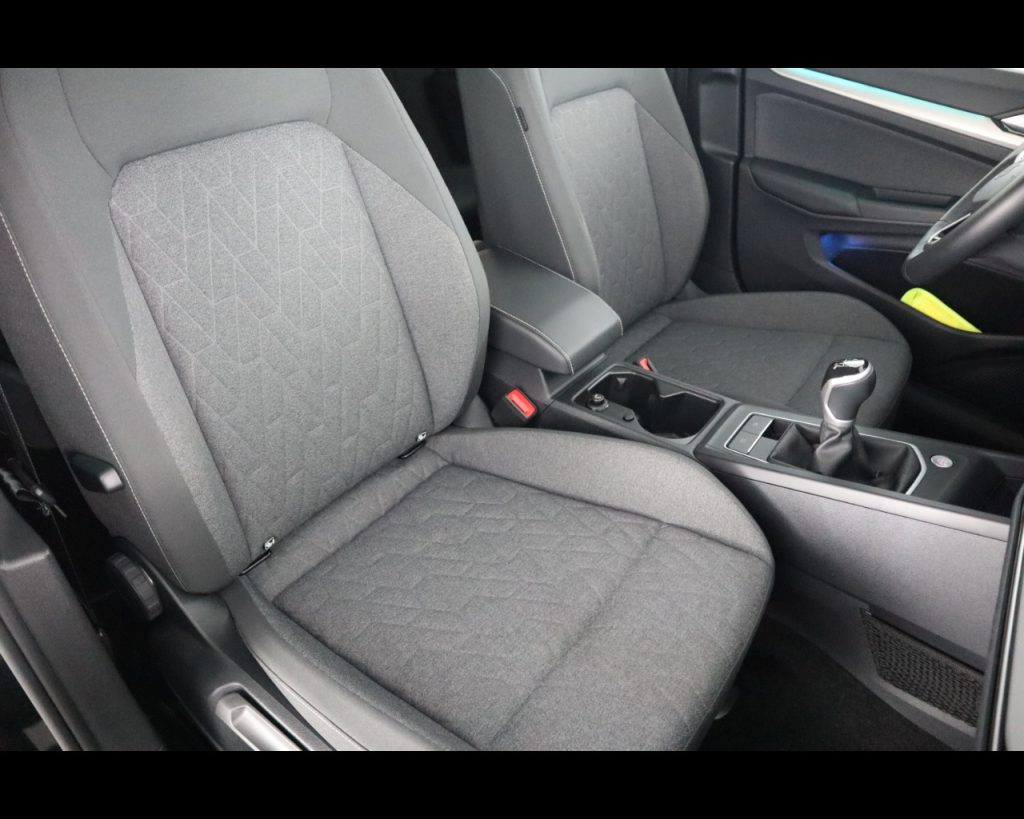 VOLKSWAGEN Golf 2.0 tdi Life 115cv - 17