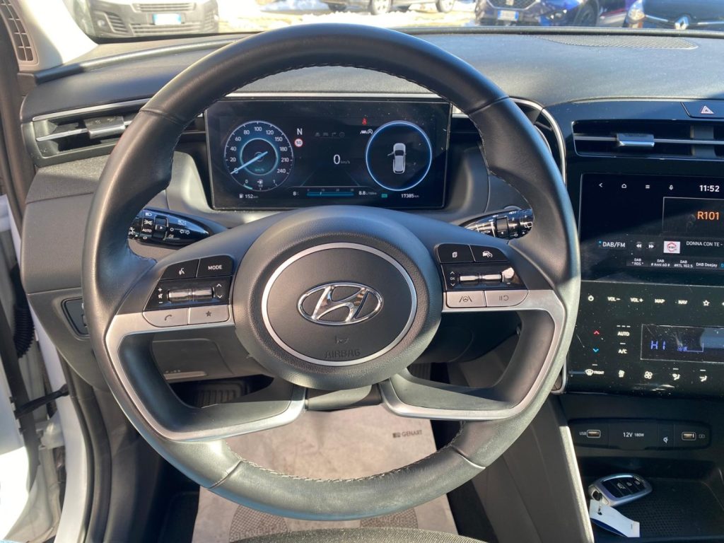 HYUNDAI Tucson 1.6 IBRIDA T-GDI 48V Exellence IN ARRIVO - 16