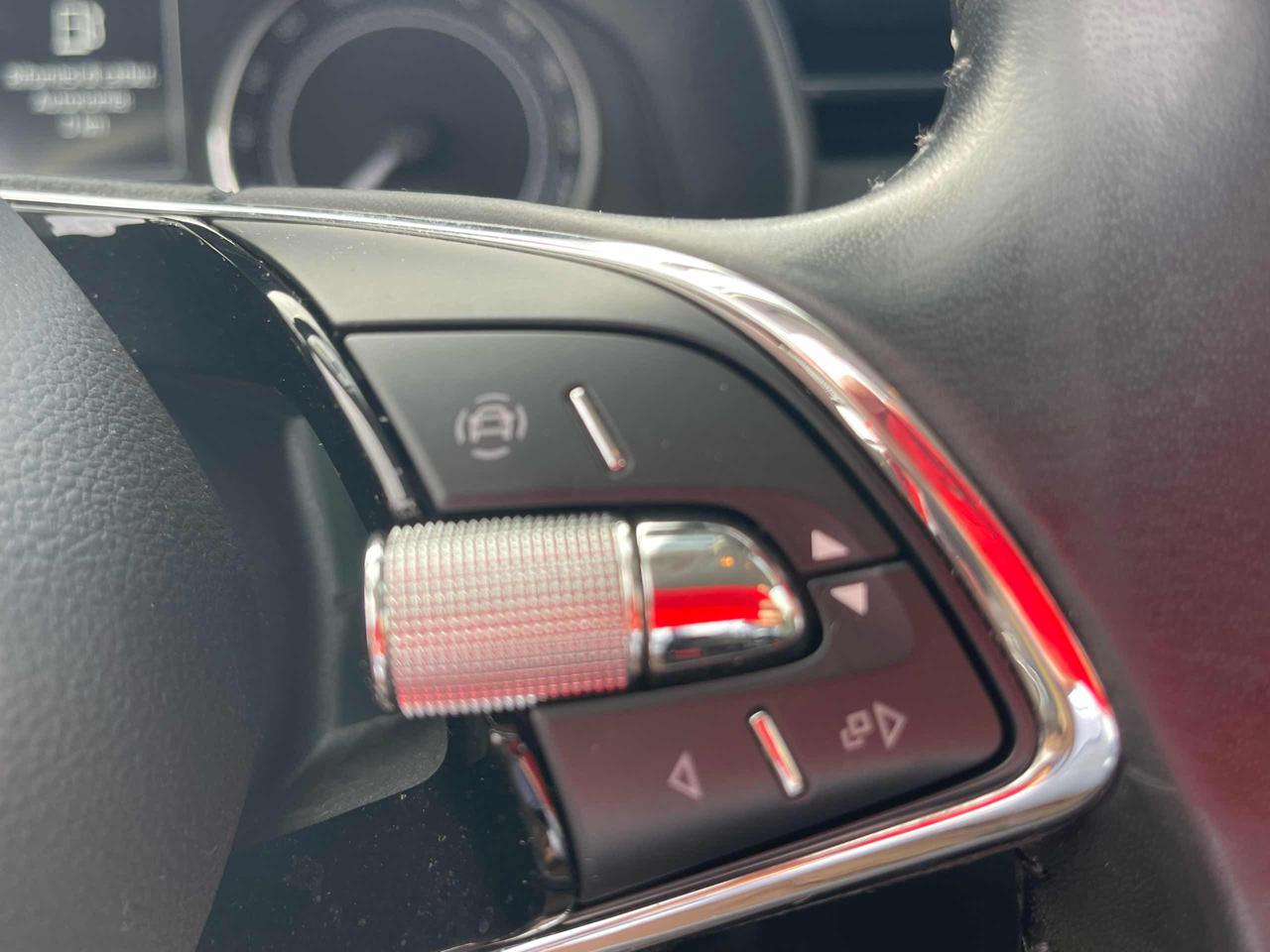 SKODA Kamiq 1.0 TSI 110 CV Ambition PREZZO VERO - 10