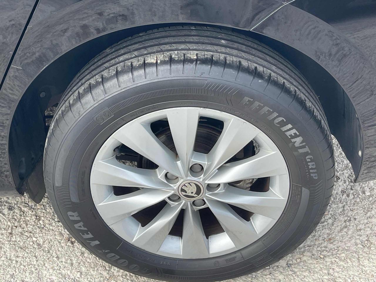 SKODA Kamiq 1.0 TSI 110 CV Ambition PREZZO VERO - 15