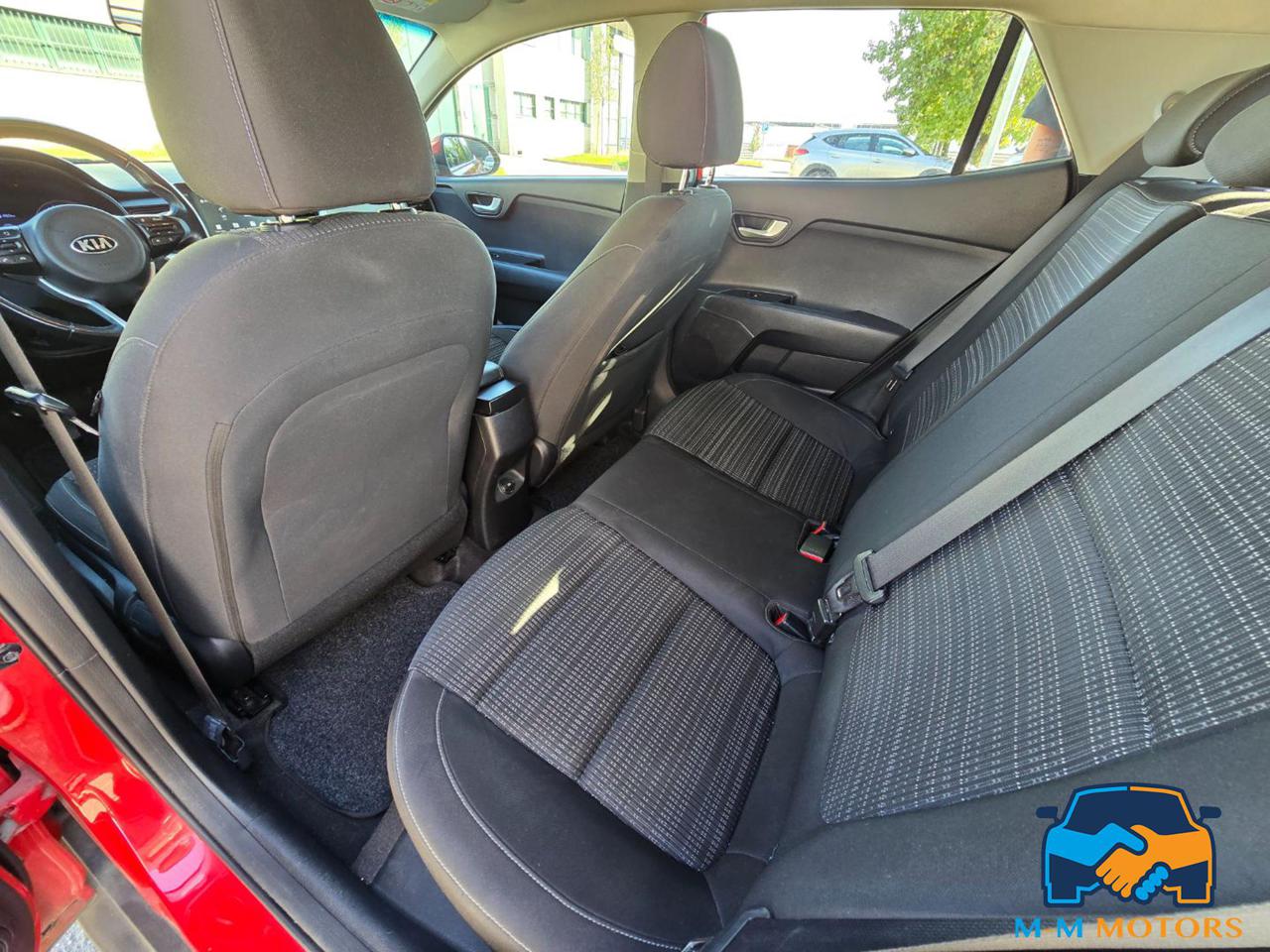 KIA Stonic 1.2 MPI 84 CV Style NEOPATENTATI - 16