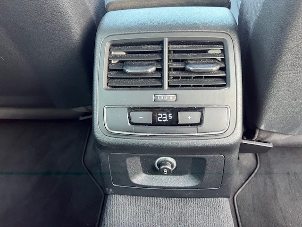 AUDI A4 Avant 35 TDI S tronic Business - 26