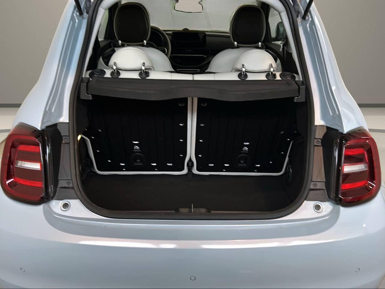 FIAT 500 Berlina 42 kWh La Prima 320 Km autonomia - 7