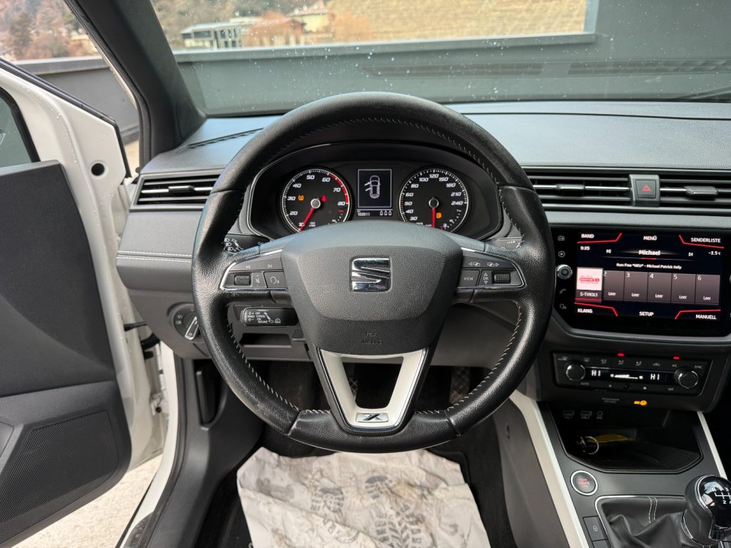 SEAT Arona 1.0 TSI XCELLENCE Full LED Camera ACC ParkAssist - 7