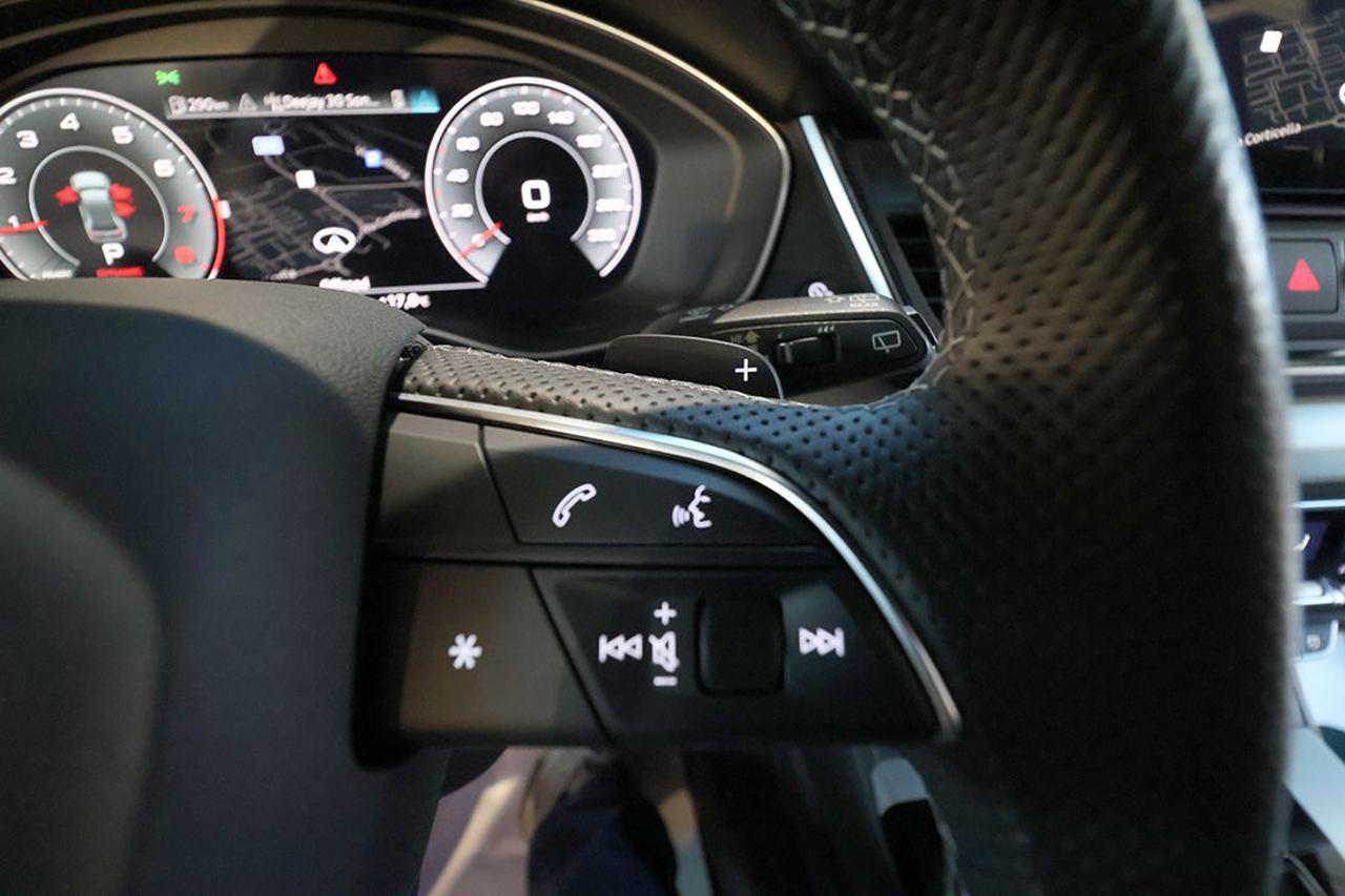 AUDI Q5 45 TFSI Quattro S-Tronic S-Line Plus - 22