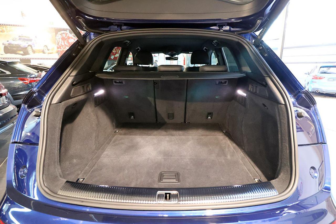 AUDI Q5 45 TFSI Quattro S-Tronic S-Line Plus - 12