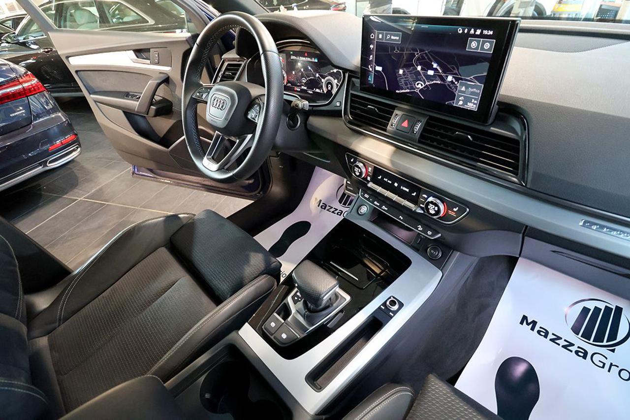 AUDI Q5 45 TFSI Quattro S-Tronic S-Line Plus - 37