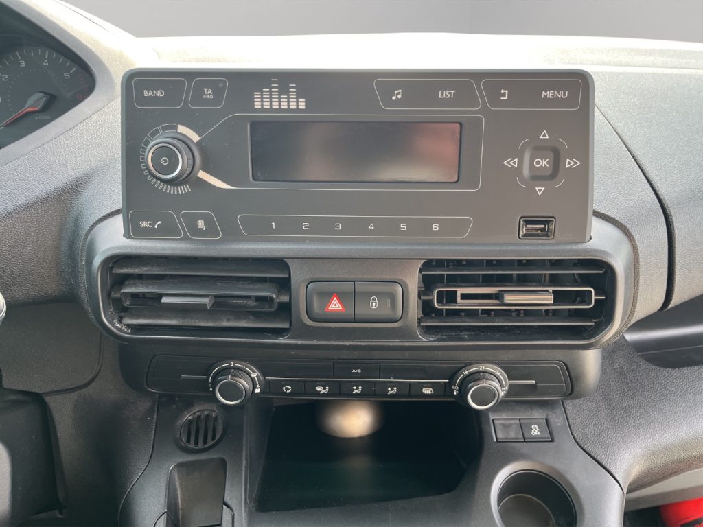 PEUGEOT Partner 1.5HDi MAXI ALLESTITO 3POSTI - 13