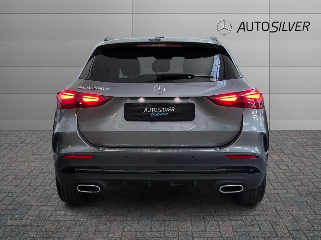 MERCEDES-BENZ GLA 200 d Automatic AMG Line Advanced Plus - 4