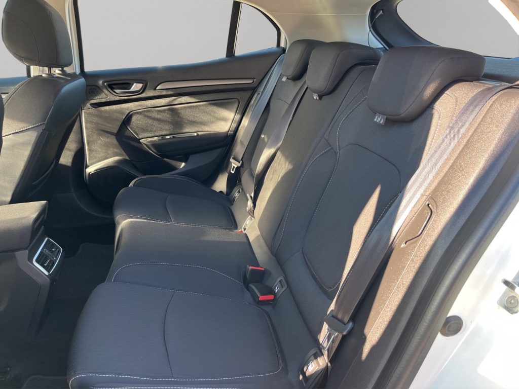 RENAULT Megane 1.5dCi 115CV AUTOCARRO N1 - 8