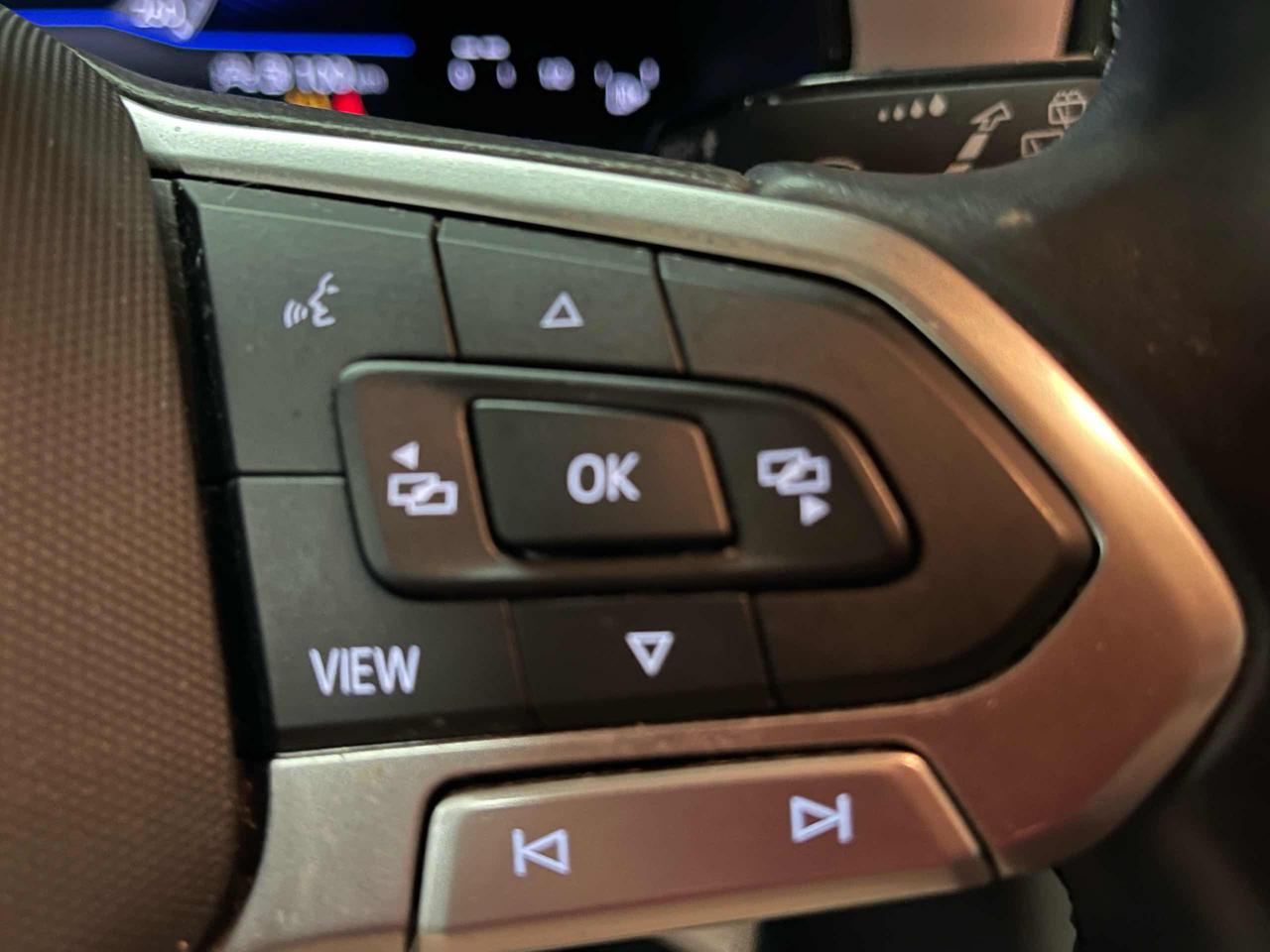 VOLKSWAGEN T-Roc 1.0 TSI Life - 14