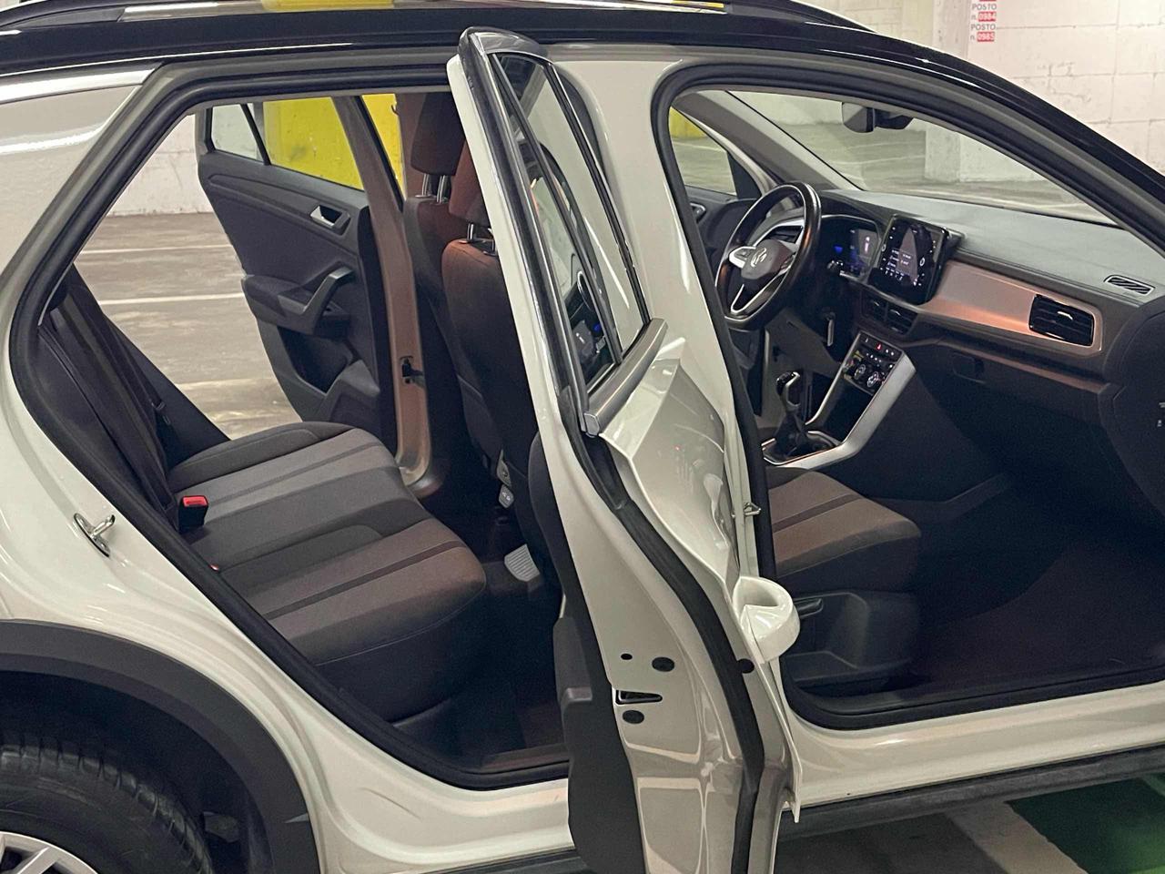 VOLKSWAGEN T-Roc 1.0 TSI Life - 20