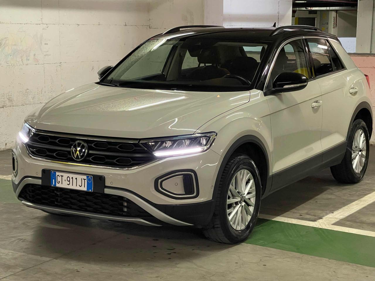 VOLKSWAGEN T-Roc 1.0 TSI Life - 26
