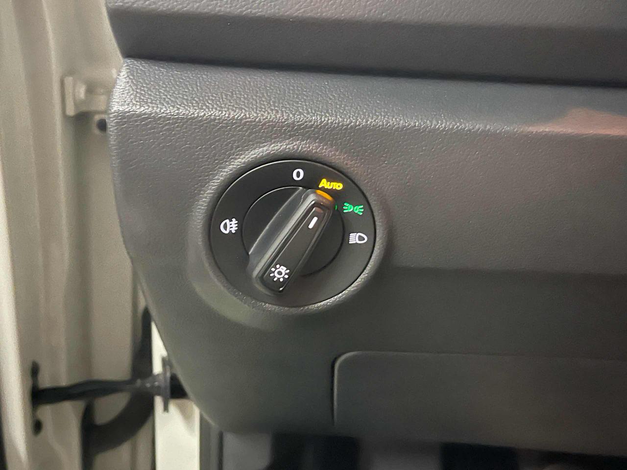 VOLKSWAGEN T-Roc 1.0 TSI Life - 11