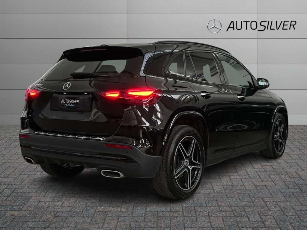 MERCEDES-BENZ GLA 200 d Automatic 4Matic AMG Line ADVANCED PLUS - 2