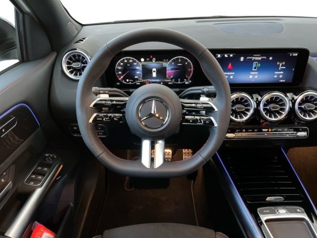 MERCEDES-BENZ GLA 200 d Automatic AMG Line Advanced Plus - 9