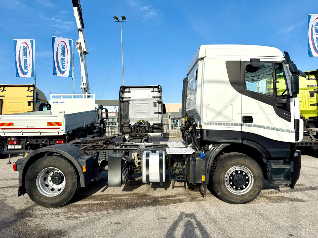 IVECO STRALIS X-WAY 480 HI-TRACTION 4x4 - 3