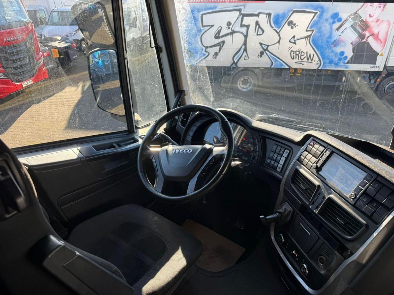 IVECO X-WAY 480 HI-TRACTION 4x4 - 9