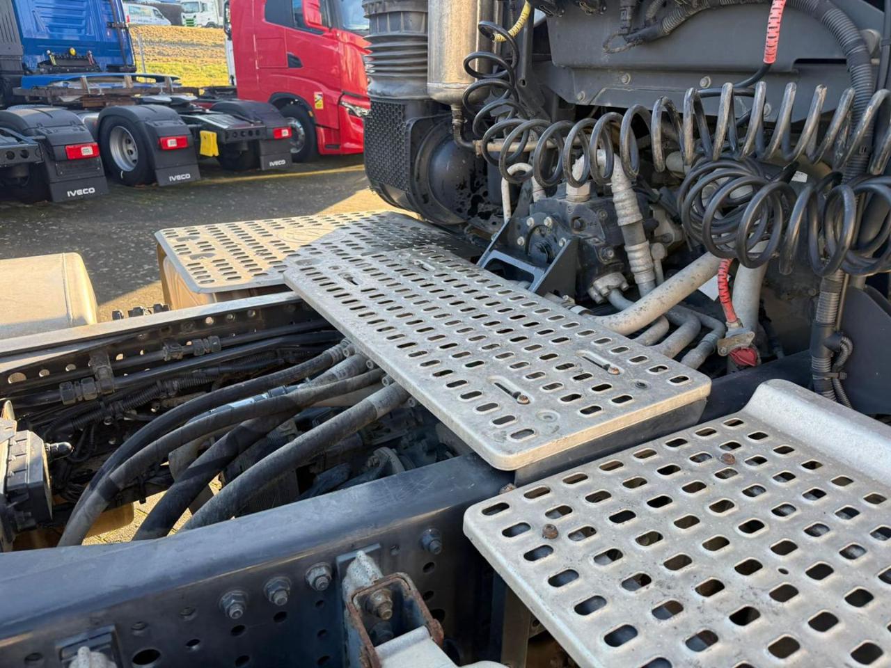 IVECO X-WAY 480 HI-TRACTION 4x4 - 16