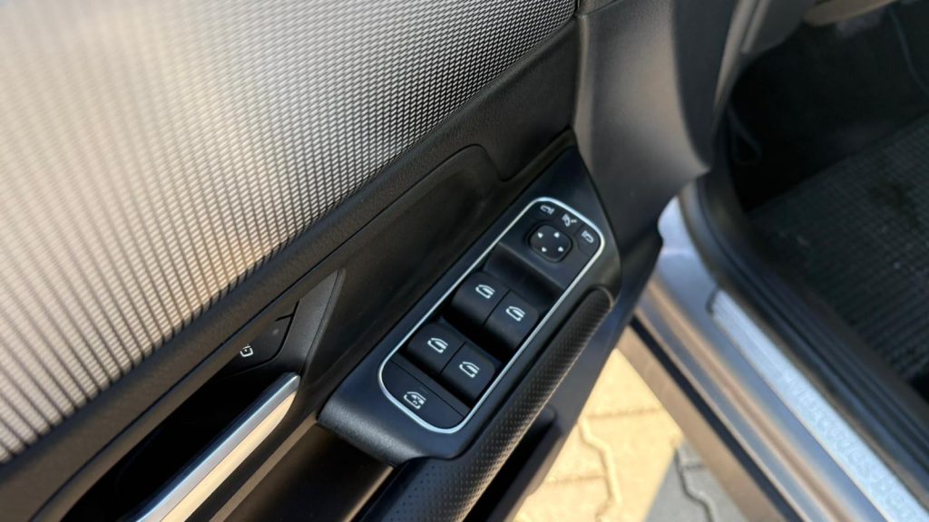 MERCEDES-BENZ GLB 180 d Automatic Business Extra - 9