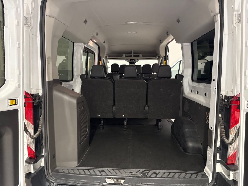 FORD Transit 350 2.0 EcoB.MHEV 170CV PM-TM Combi base rampa Tr - 12