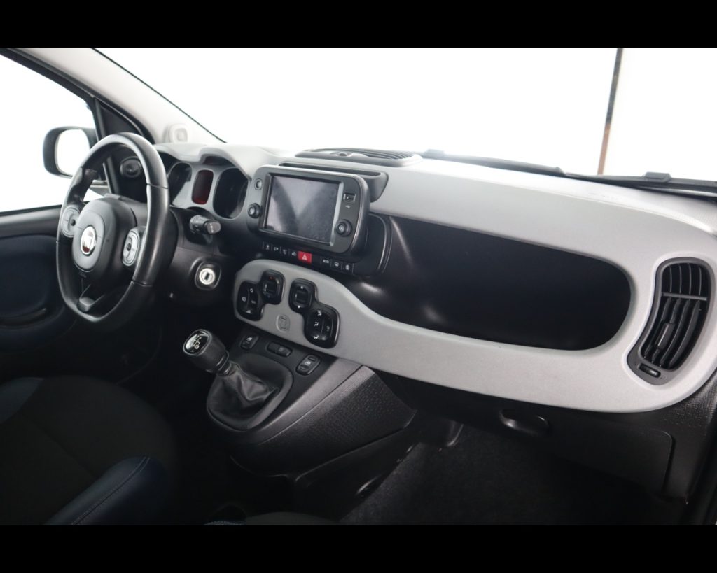 FIAT Panda III 2021 Cross -  1.0 firefly hybrid City Cross s - 16