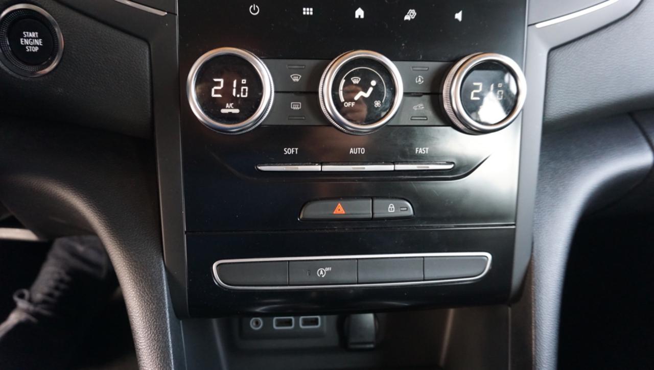 RENAULT Megane Mégane Sporter Blue dCi 115 CV EDC Equilibre - 25