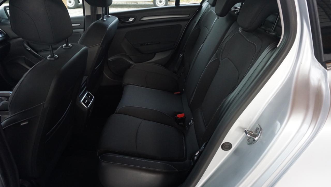 RENAULT Megane Mégane Sporter Blue dCi 115 CV EDC Equilibre - 27