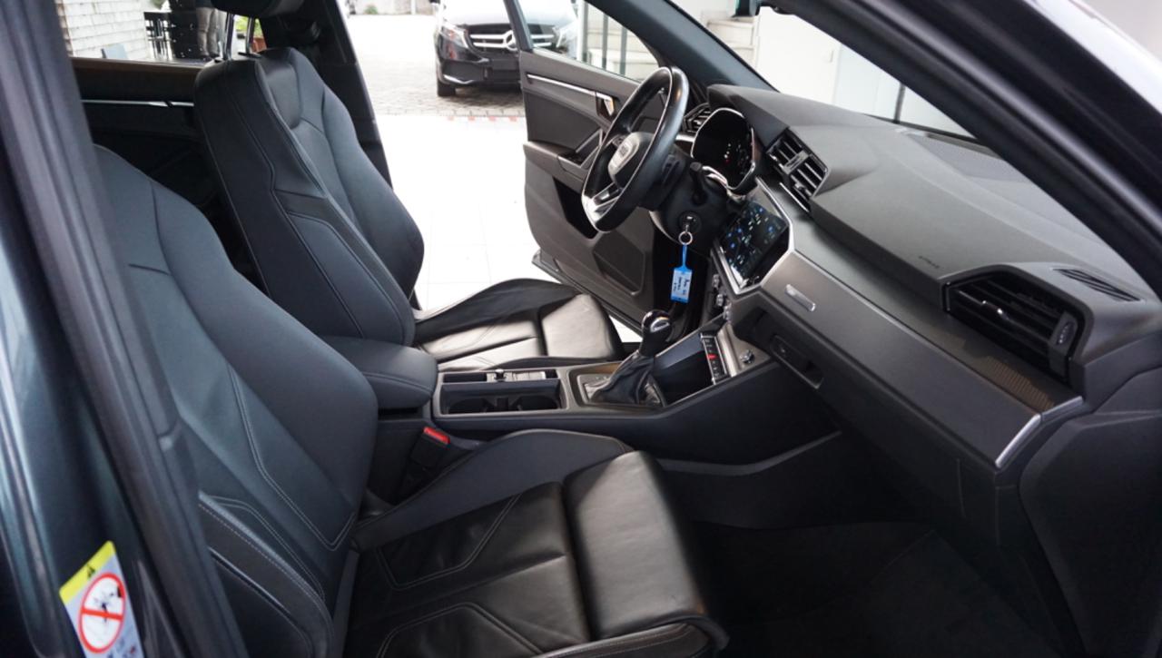 AUDI Q3 SPB 45 TFSI e S tronic S line edition - 40