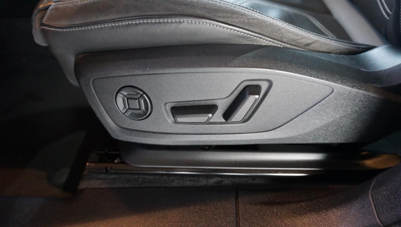 AUDI Q3 SPB 45 TFSI e S tronic S line edition - 17