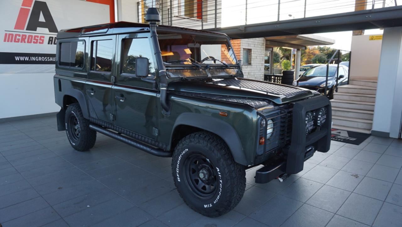 LAND ROVER Defender 110 2.5 Td5 cat S.W. S - 9