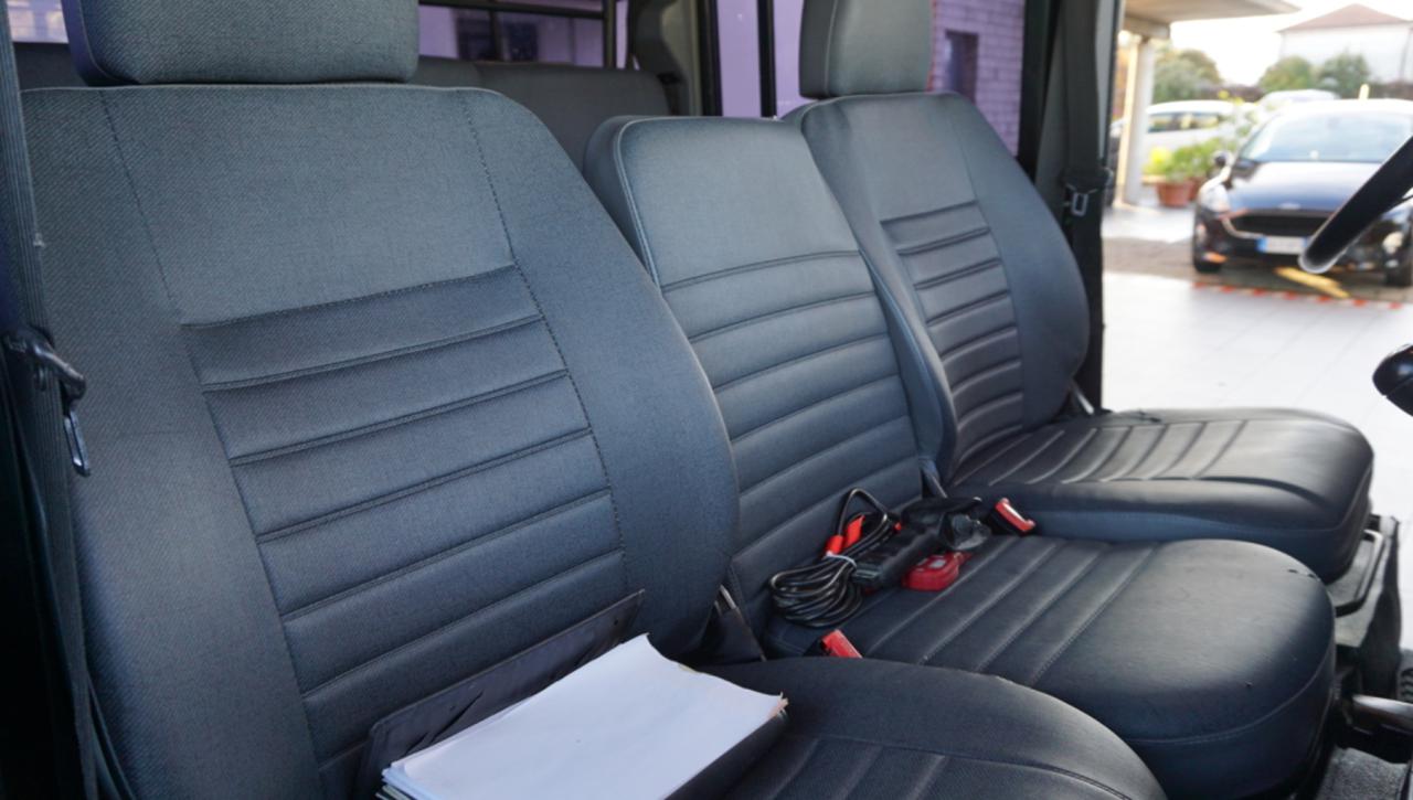 LAND ROVER Defender 110 2.5 Td5 cat S.W. S - 34