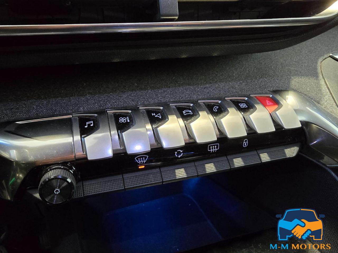 PEUGEOT 5008 BlueHDi 130 S&S EAT8 Allure Pack 7 POSTI - 17