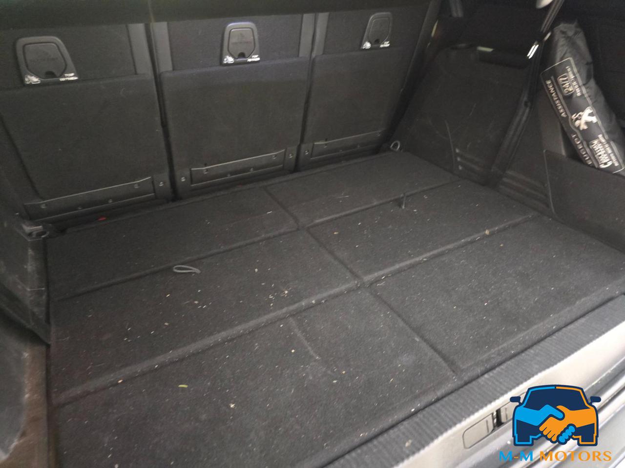 PEUGEOT 5008 BlueHDi 130 S&S EAT8 Allure Pack 7 POSTI - 18