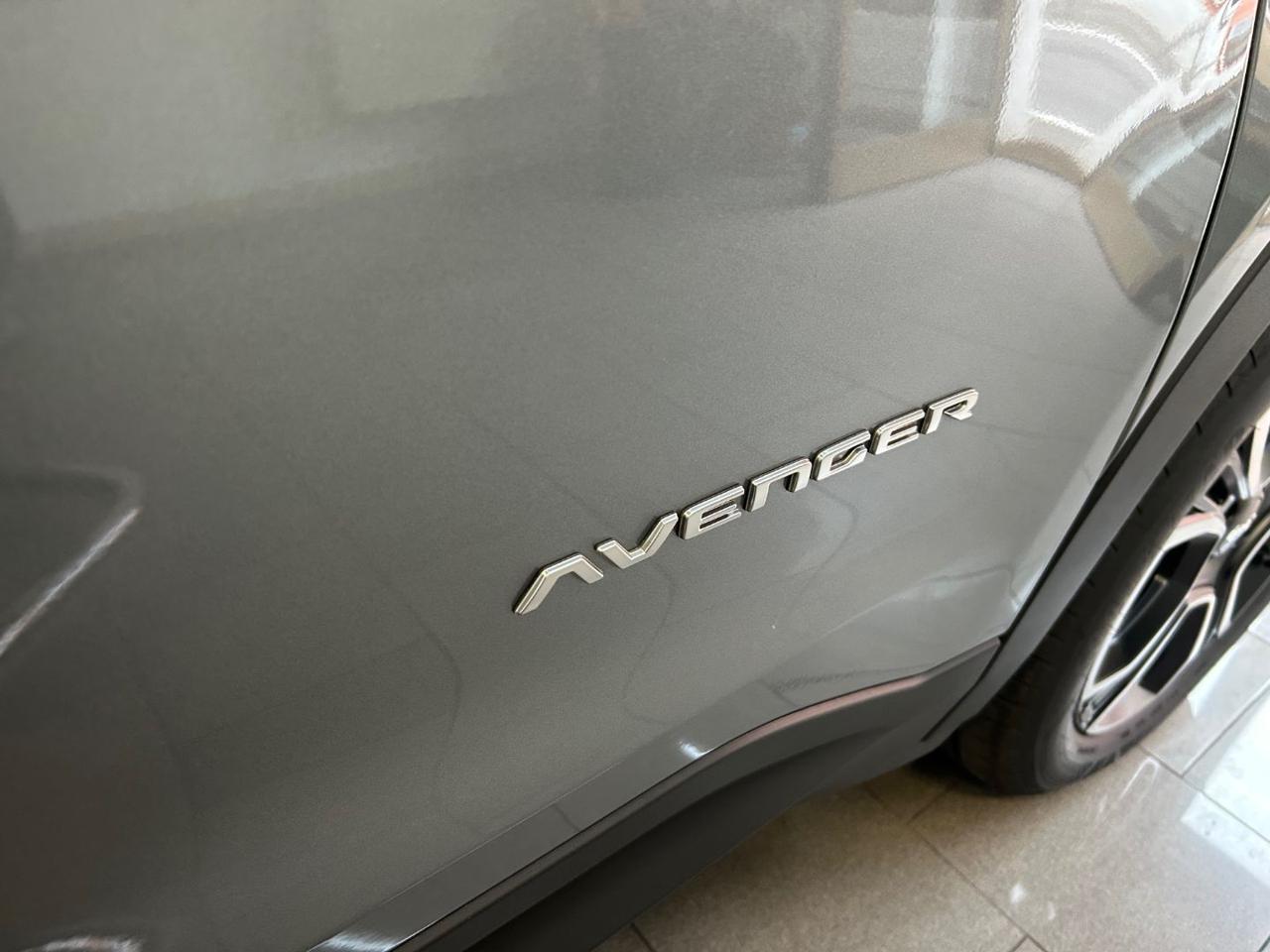 JEEP Avenger 1.2 Turbo MHEV Summit Tetto Apribile & Infotainm - 3