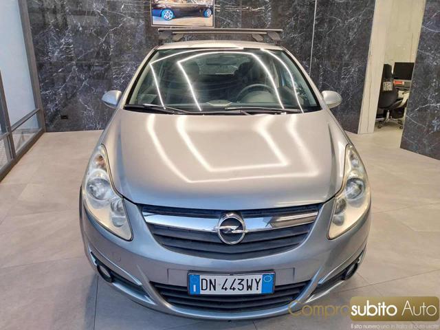 OPEL Corsa Grigio pastello