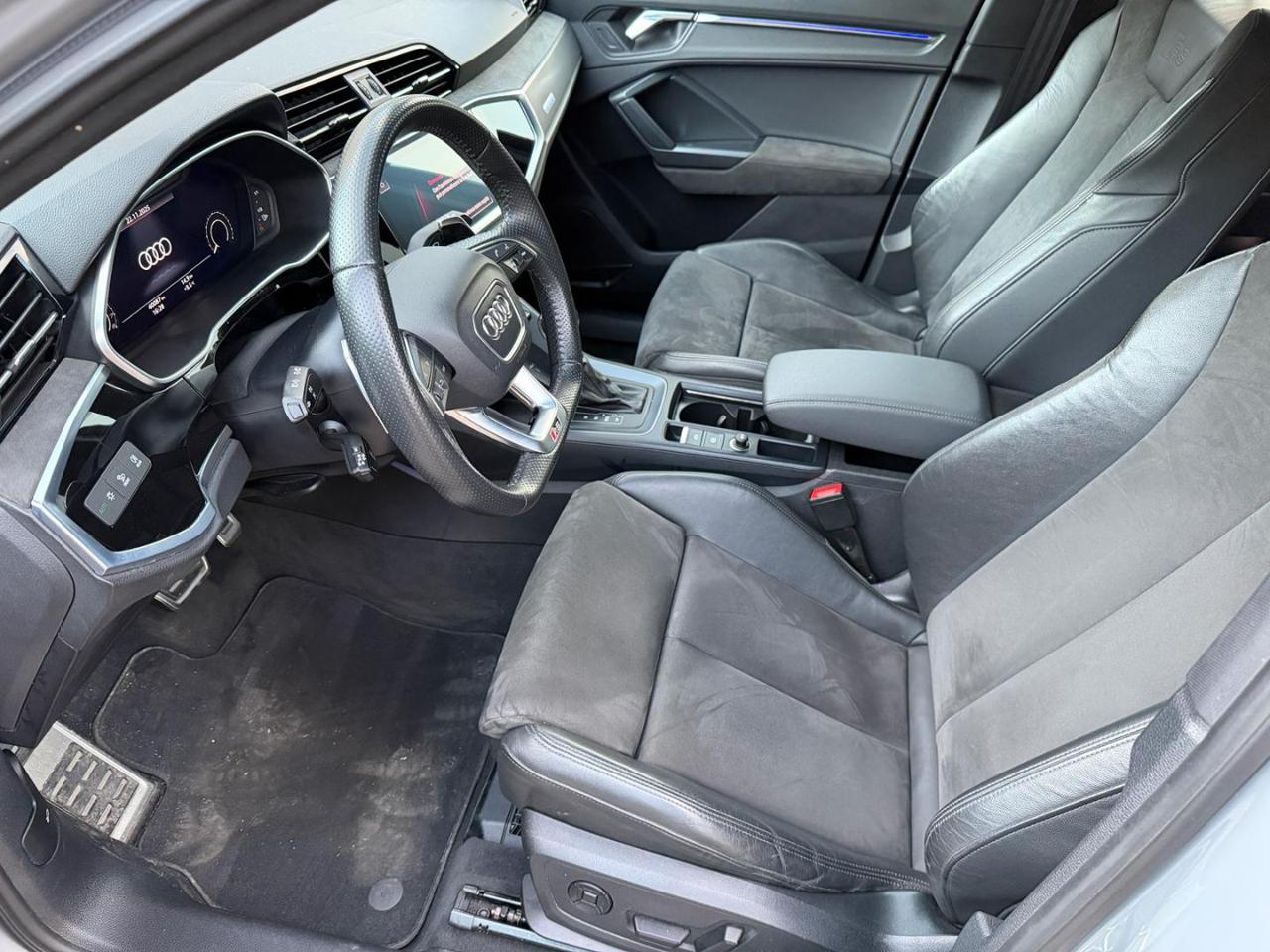 AUDI RS Q3 SPB quattro S tronic - 10