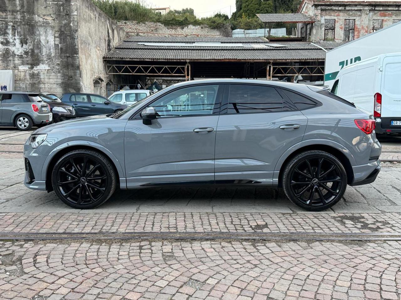 AUDI RS Q3 SPB quattro S tronic - 4