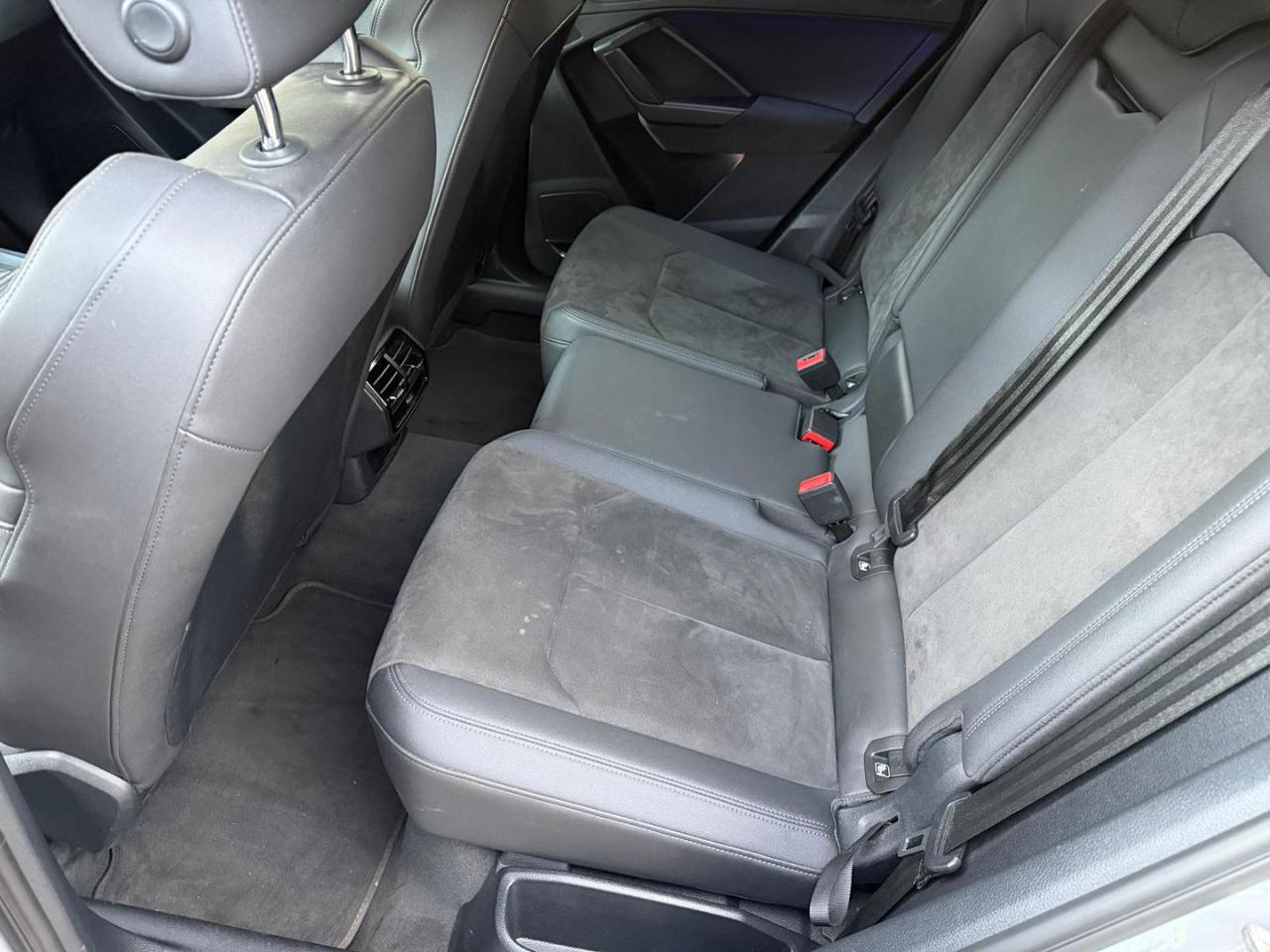 AUDI RS Q3 SPB quattro S tronic - 11