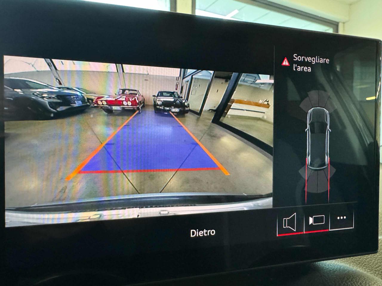 AUDI Q2 30 TFSI S line Edition Km 1813 - 19