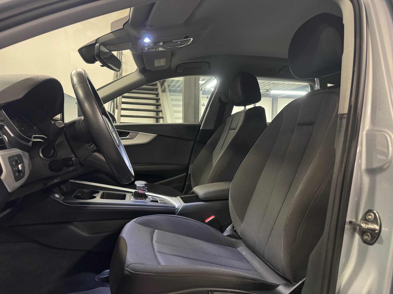 AUDI A4 Avant 35 TDI/163 CV S tronic Business Advanced - 10