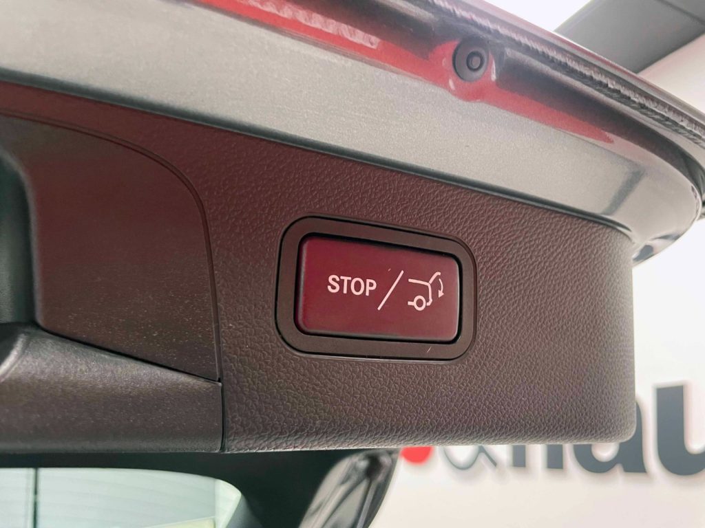 MERCEDES-BENZ GLC 250 D PREMIUM 4MATIC AUTO - 30